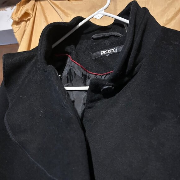 Womans  DKNY Coat - Picture 4 of 6